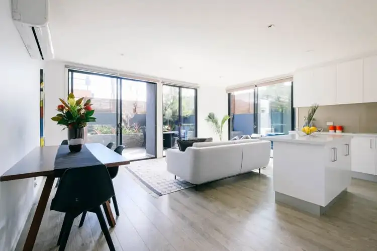 Sixth view of Homely apartment listing, 1/82 Hopetoun Avenue, Brunswick West VIC 3055
