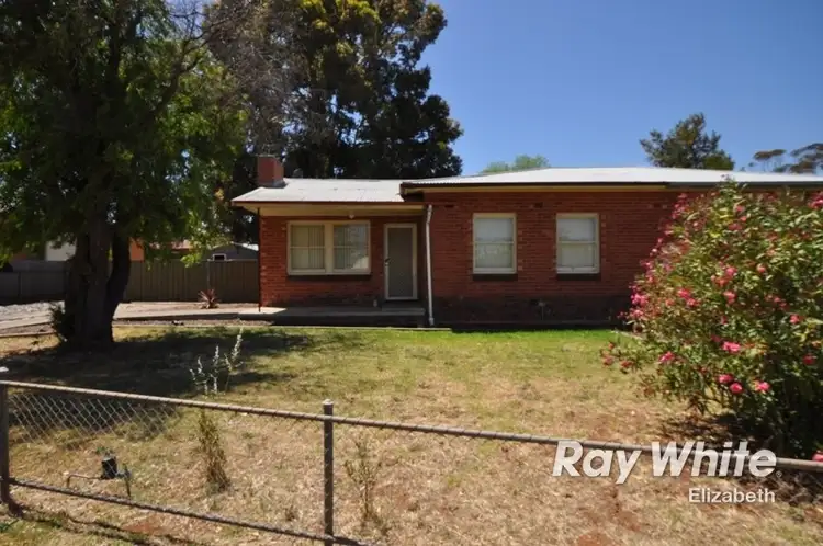 4 Johnston Road, Elizabeth Downs SA 5113