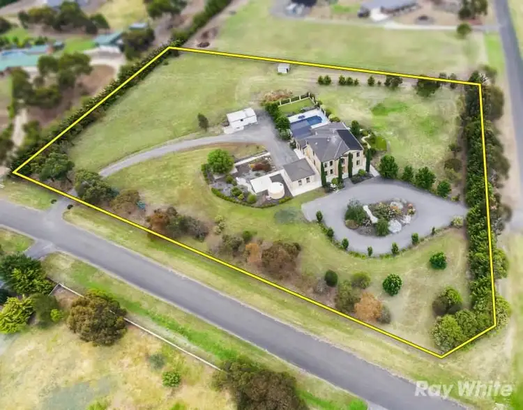 Second view of Homely house listing, 10 Ruby Court, Bannockburn VIC 3331