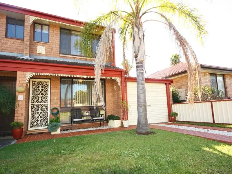 Main view of Homely house listing, 1/5 Amaranthus Place, Macquarie Fields NSW 2564