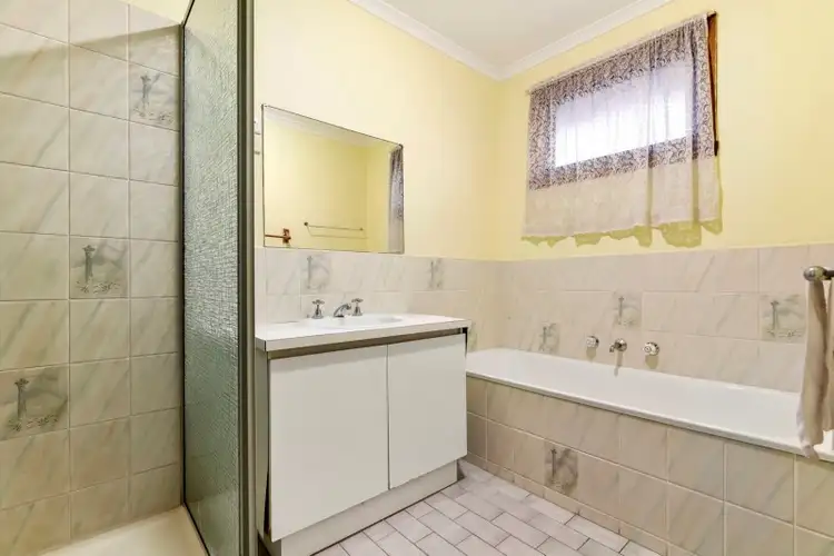 Seventh view of Homely house listing, 7 Emily Court, Clarinda VIC 3169