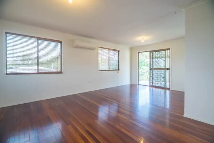 Sixth view of Homely house listing, 8 Skinner Crescent, Silkstone QLD 4304