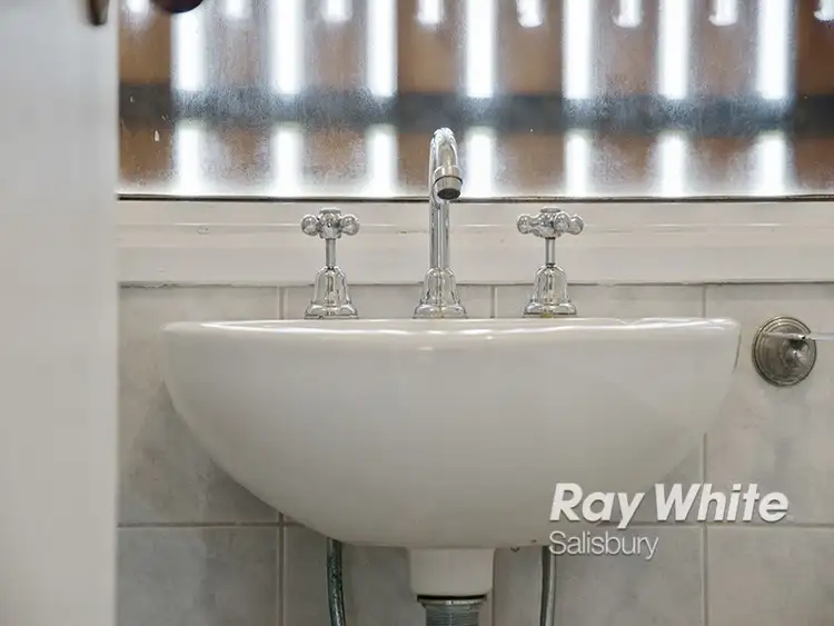 Sixth view of Homely house listing, 7 Rogers Crescent, Paralowie SA 5108