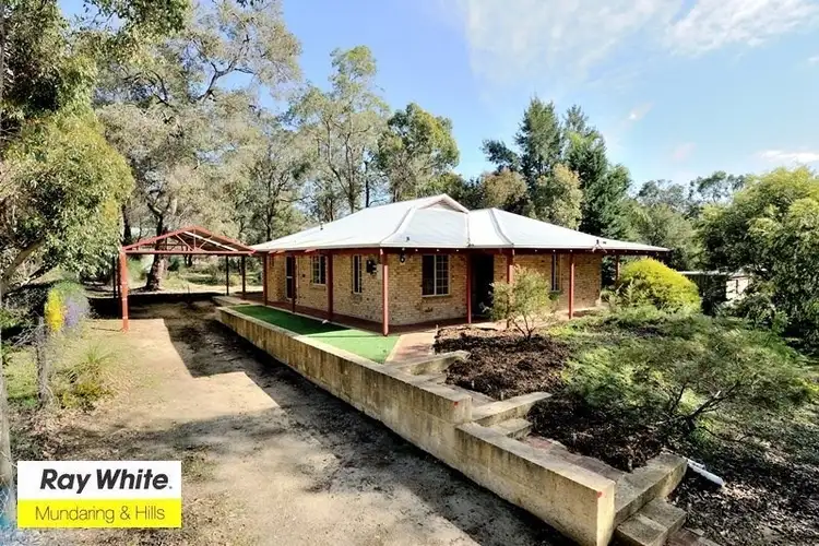 6 Darkan Street, Mundaring WA 6073