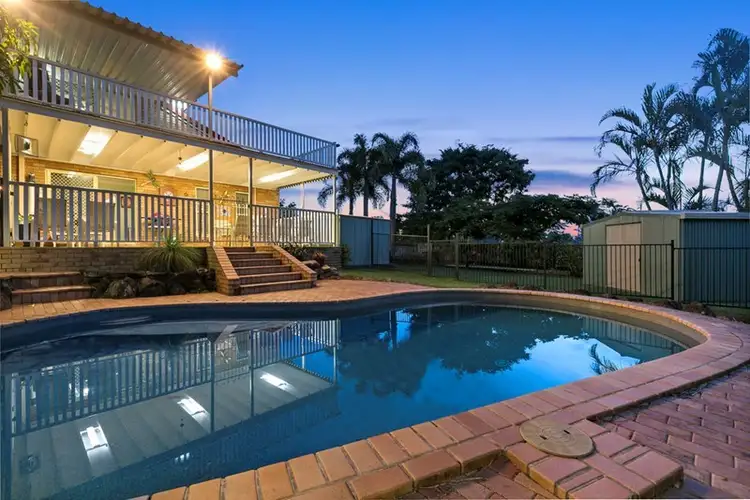 1 Cresthill Street, Birkdale QLD 4159