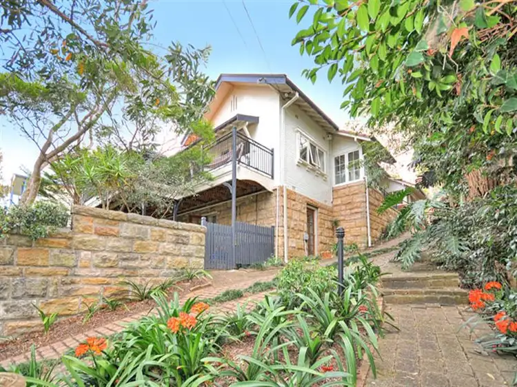 25 Glenview Street, Greenwich NSW 2065