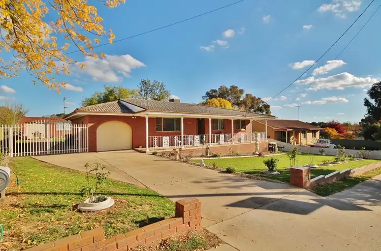44 William Street, Young NSW 2594
