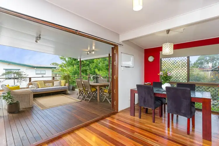 12 Duke Street, Clontarf QLD 4019