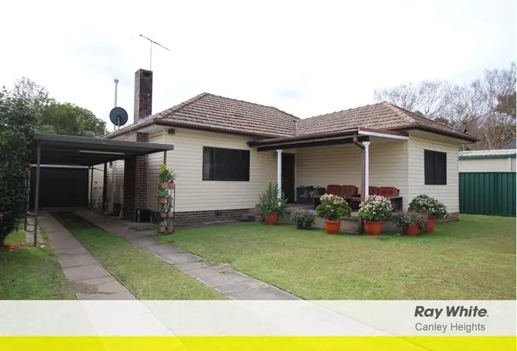 15 Ulverstone Street, Fairfield NSW 2165