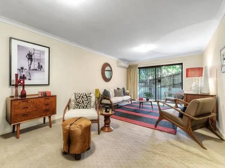 Main view of Homely unit listing, 3/24a Crescent Road, Hamilton QLD 4007
