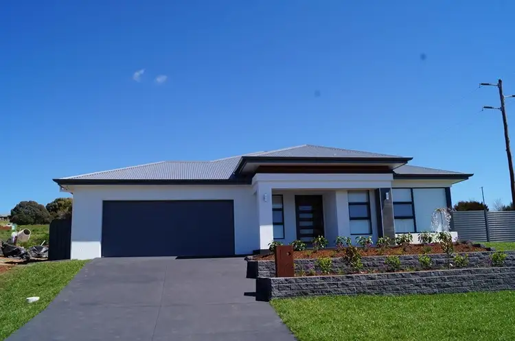 Main view of Homely house listing, 7 Gala Crescent, Orange NSW 2800
