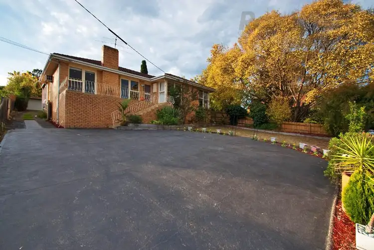 61 TAYLOR Road, Mooroolbark VIC 3138