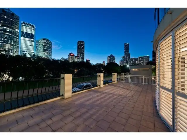 Sixth view of Homely apartment listing, 304/28 MacDonald Street, Kangaroo Point QLD 4169