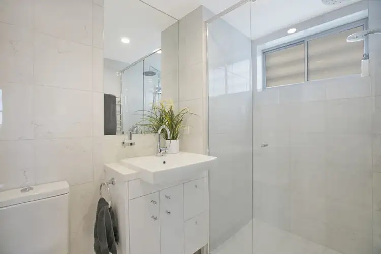 Fifth view of Homely apartment listing, 704/159 Logan Road, Woolloongabba QLD 4102