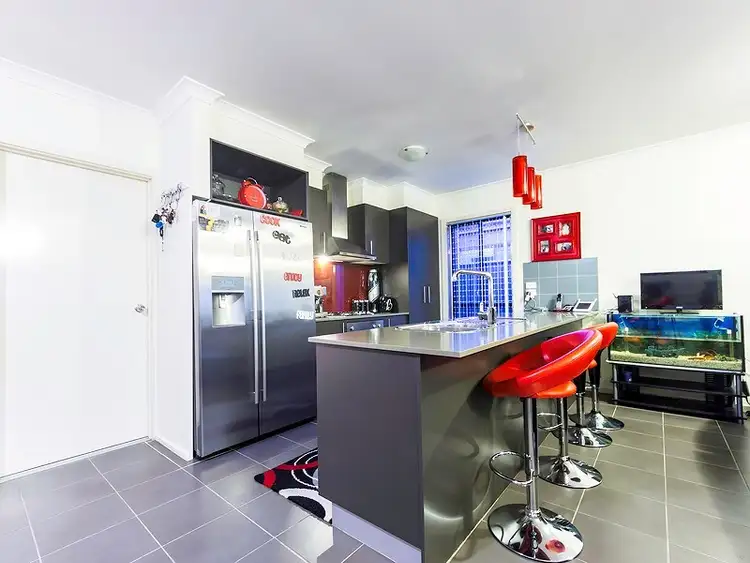 Sixth view of Homely house listing, 10 Hidden Valley Street, Tarneit VIC 3029