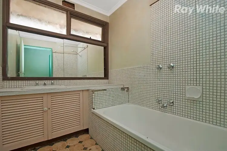 Fifth view of Homely house listing, 24 Beau Vorno Avenue, Keysborough VIC 3173