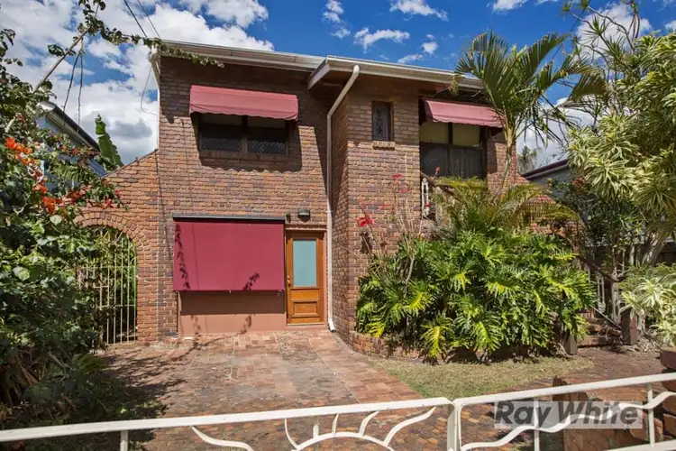 24 Grace Street, Red Hill QLD 4059