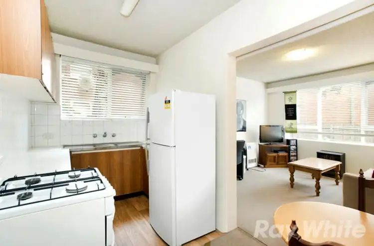 Fourth view of Homely apartment listing, 2/126-128 Rathmines Road, Hawthorn East VIC 3123