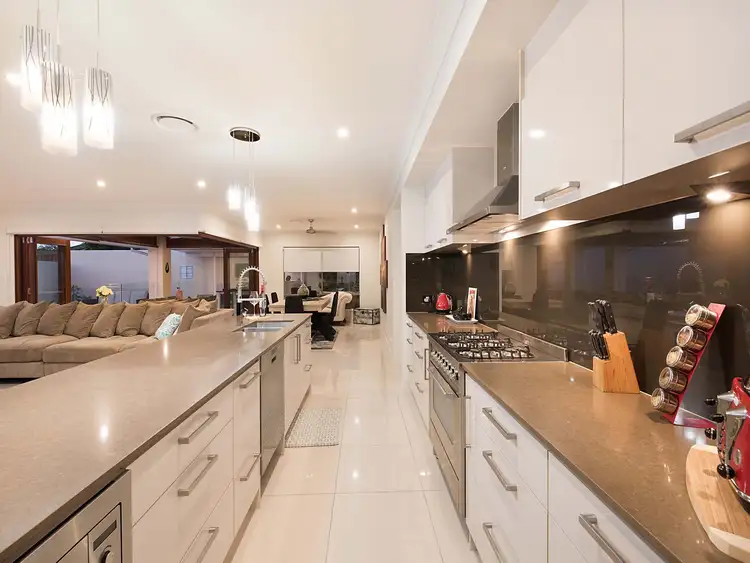 Seventh view of Homely house listing, 10 Coonoowrin Crescent, Mountain Creek QLD 4557