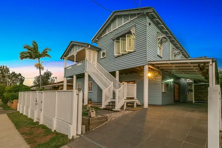 17 Herbert Street, Annerley QLD 4103