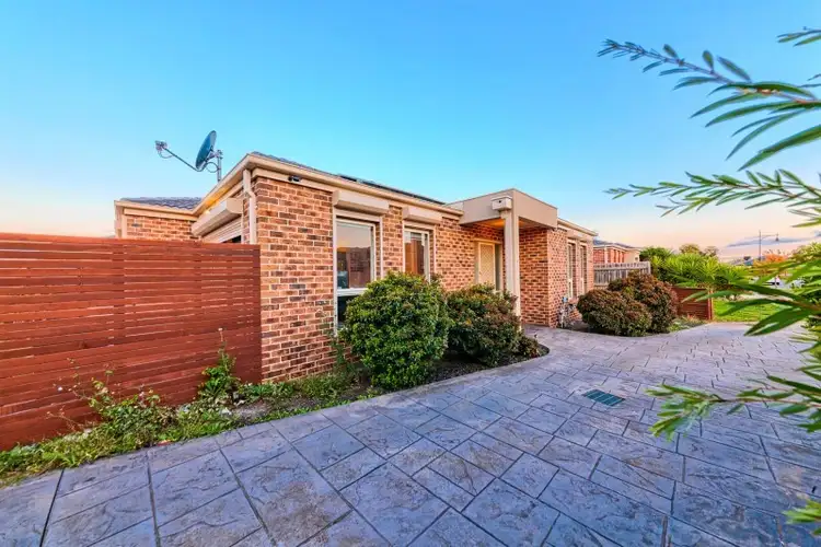 Fifth view of Homely unit listing, 3/9 SADDLE Wynd, Truganina VIC 3029