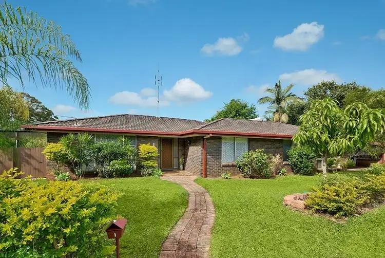 1 Kingfisher Court, Kuluin QLD 4558