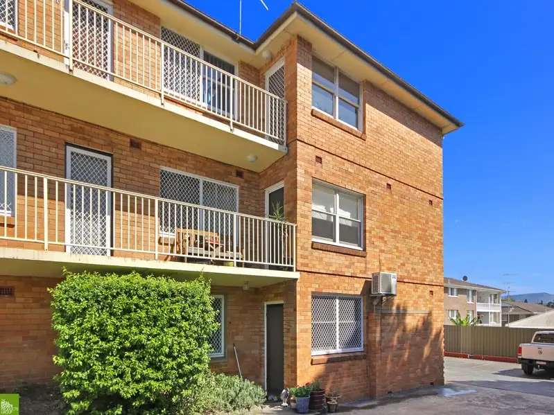 Main view of Homely unit listing, 1/40 Bridge Street, Coniston NSW 2500