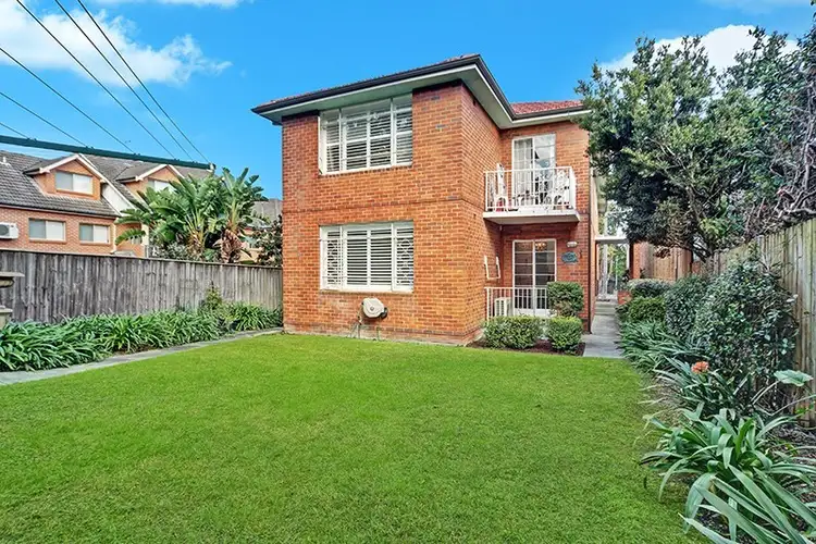 2/339 Sailors Bay Road, Northbridge NSW 2063