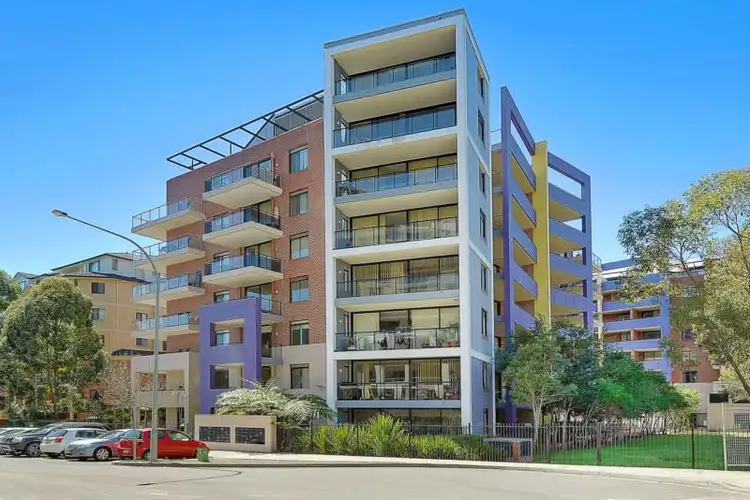 2206/32-36 Orara Street, Waitara NSW 2077