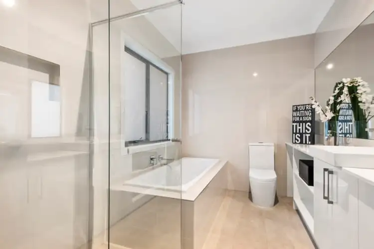 Seventh view of Homely townhouse listing, 2/18 Biscayne Drive, Mount Waverley VIC 3149