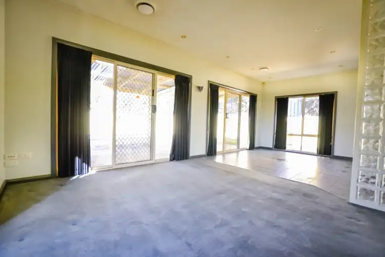 Fifth view of Homely unit listing, 2/4 Kaye Crescent, Kennington VIC 3550