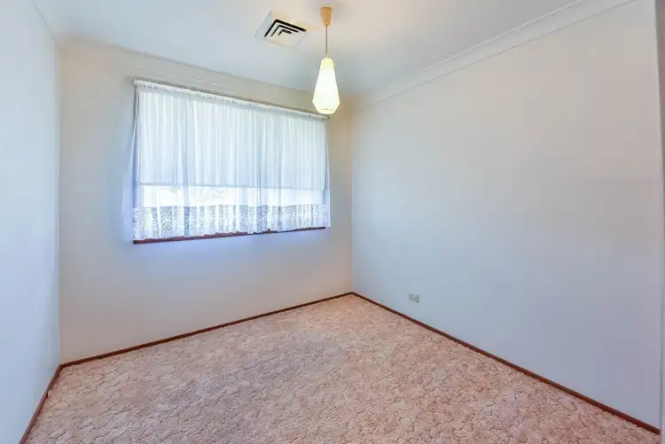 Fifth view of Homely house listing, 4 Cedar Avenue, Bradbury NSW 2560