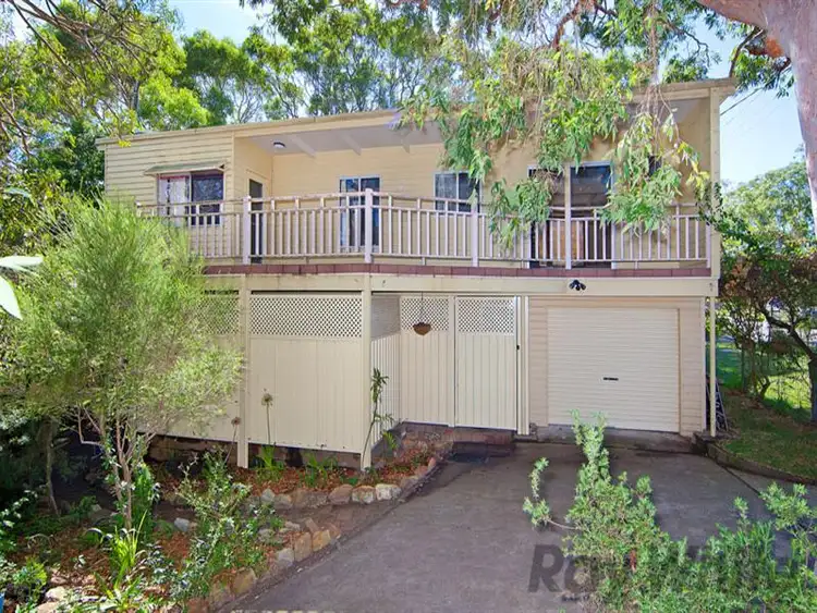 2 Coonanga Avenue, Budgewoi NSW 2262