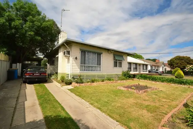 Second view of Homely house listing, 7 Howard Place, Seymour VIC 3660