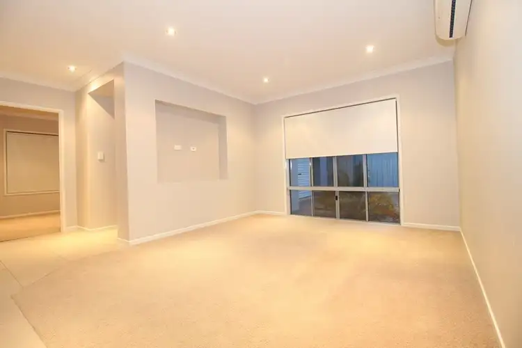 Sixth view of Homely house listing, 35 Newman Drive, Emerald QLD 4720