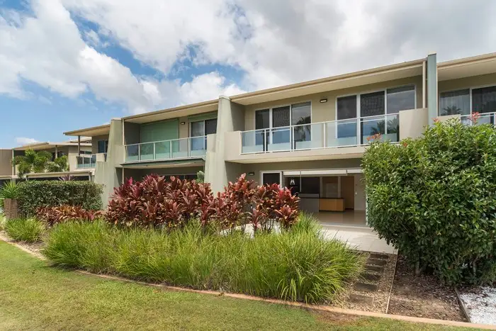 5209 Marine Drive W, Sanctuary Cove QLD 4212