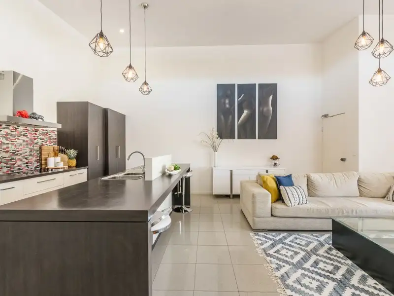 Main view of Homely unit listing, 2/617-619 Logan Road, Greenslopes QLD 4120