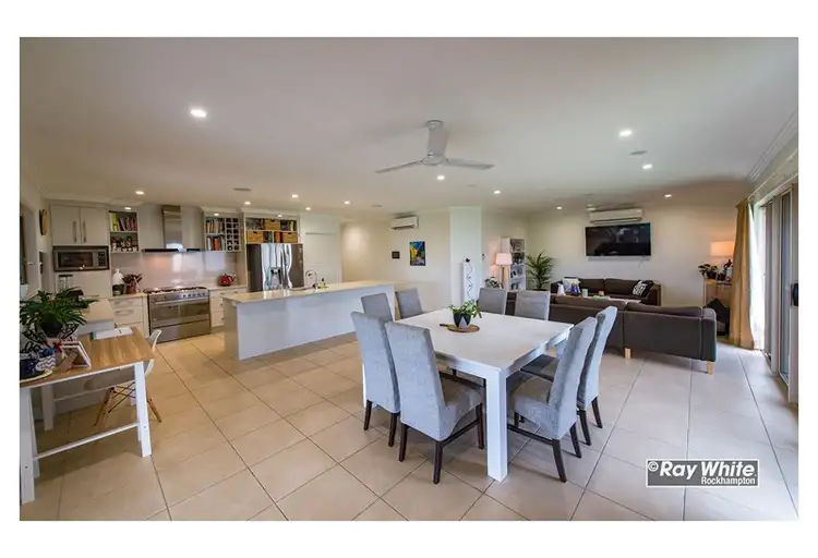 10 Messmate Court, Norman Gardens QLD 4701
