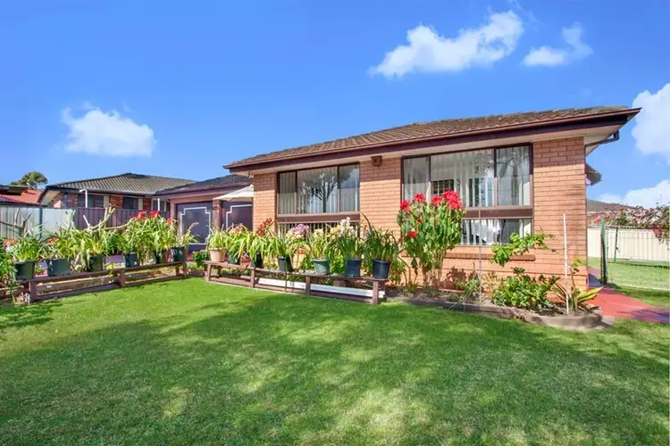 41 Curran Street, Prairiewood NSW 2176