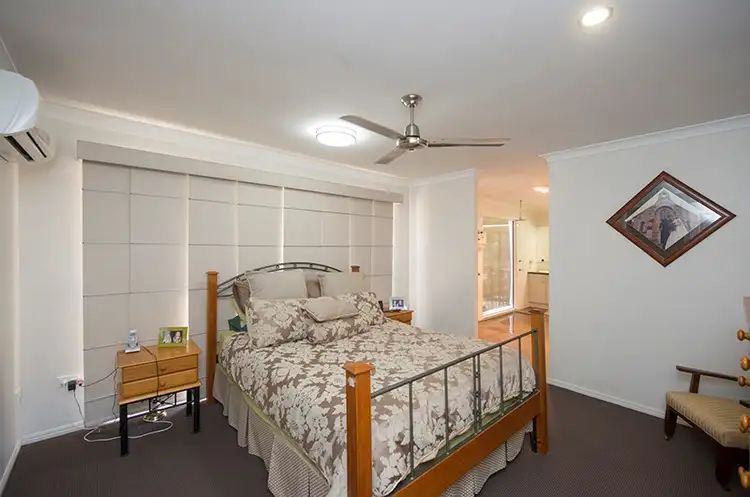 Sixth view of Homely house listing, 2 Phoenix Place, Telina QLD 4680