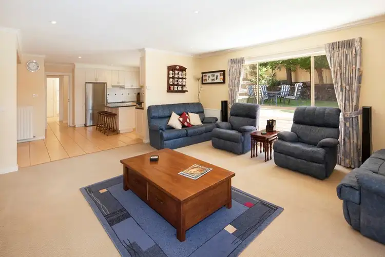 Third view of Homely house listing, 9 Sainsbury Court, Mount Clear VIC 3350