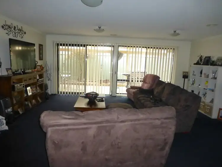 Third view of Homely house listing, 27 Woodlands Circ, Echuca VIC 3564