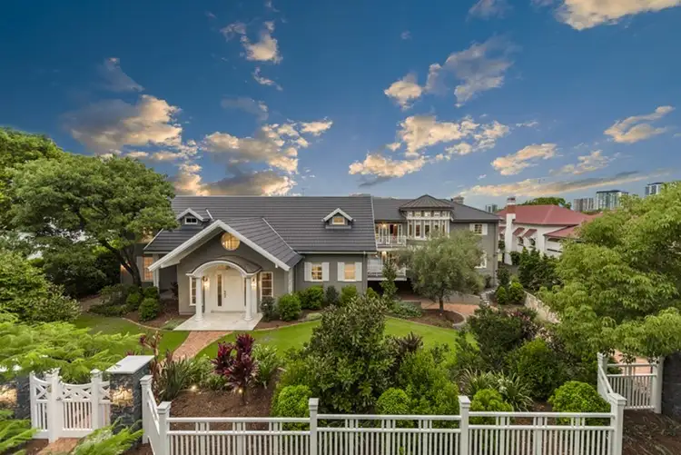 27 Sutherland Avenue, Ascot QLD 4007