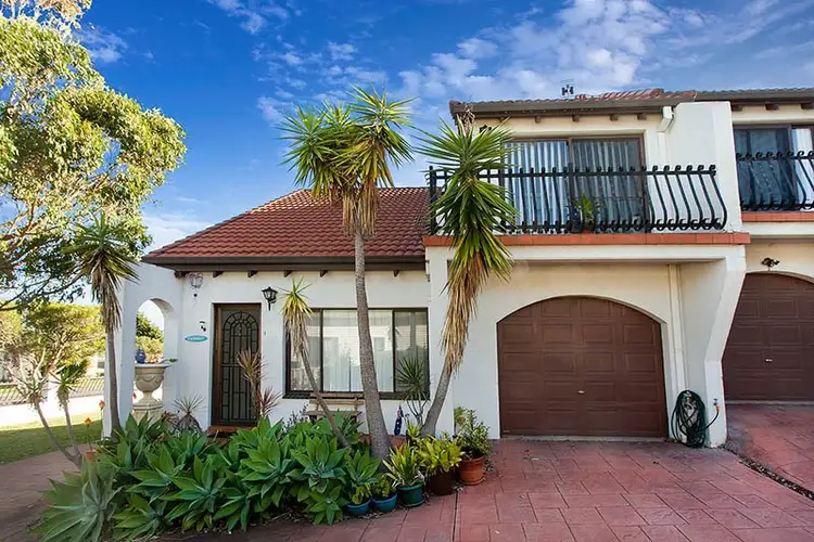 Main view of Homely house listing, 1/32 Darley Street, Shellharbour NSW 2529