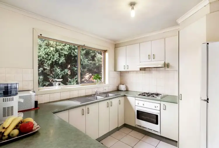 Fifth view of Homely unit listing, 2/14 Rosemary Street, Chadstone VIC 3148