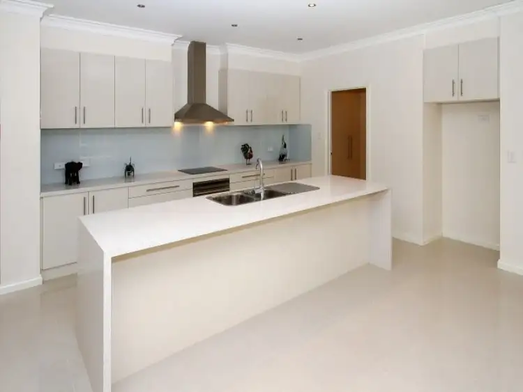 Second view of Homely house listing, 62 Worcester Crescent, Bundoora VIC 3083