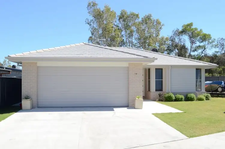 55 William Avenue, Yamba NSW 2464