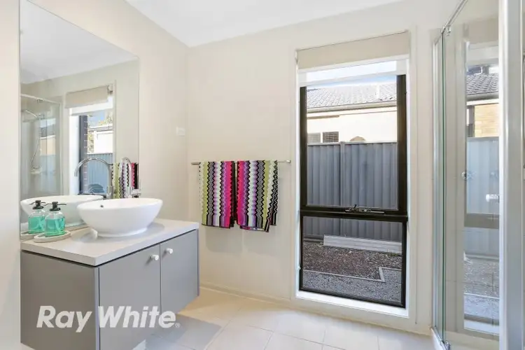 Fifth view of Homely house listing, 32 Grand Lakes Way, Lara VIC 3212