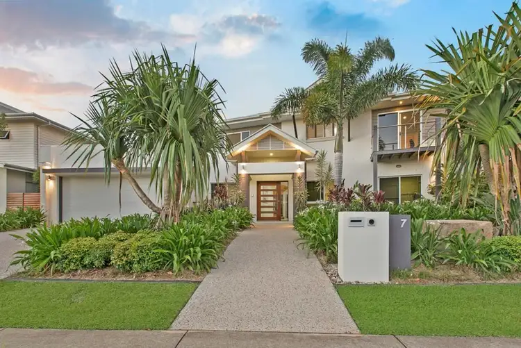 7 Vantage Crescent, Wellington Point QLD 4160