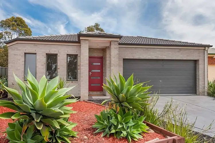 Main view of Homely house listing, 14 Chelmsford Court, Craigieburn VIC 3064